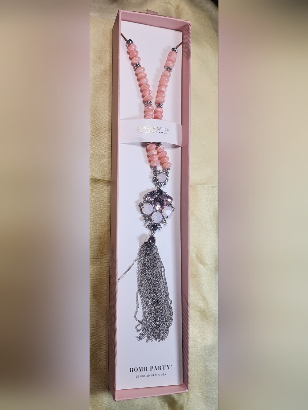 Bomb Party Pendants Necklace “She's A Retro Diva”